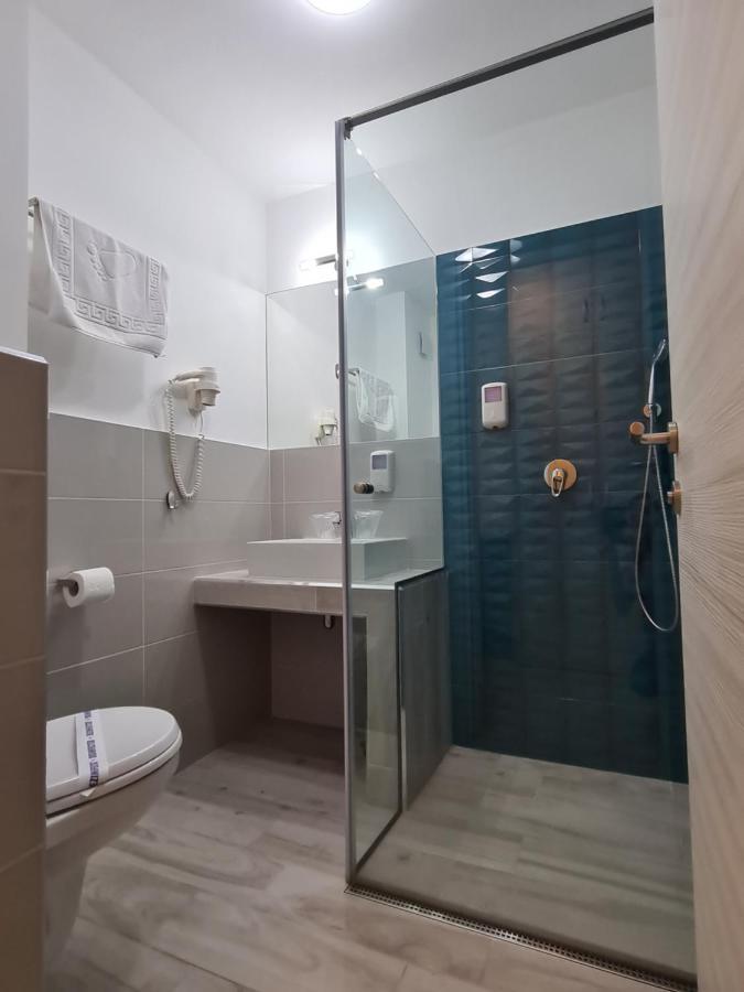 Turquoise Boutique Hotell Năvodari Eksteriør bilde